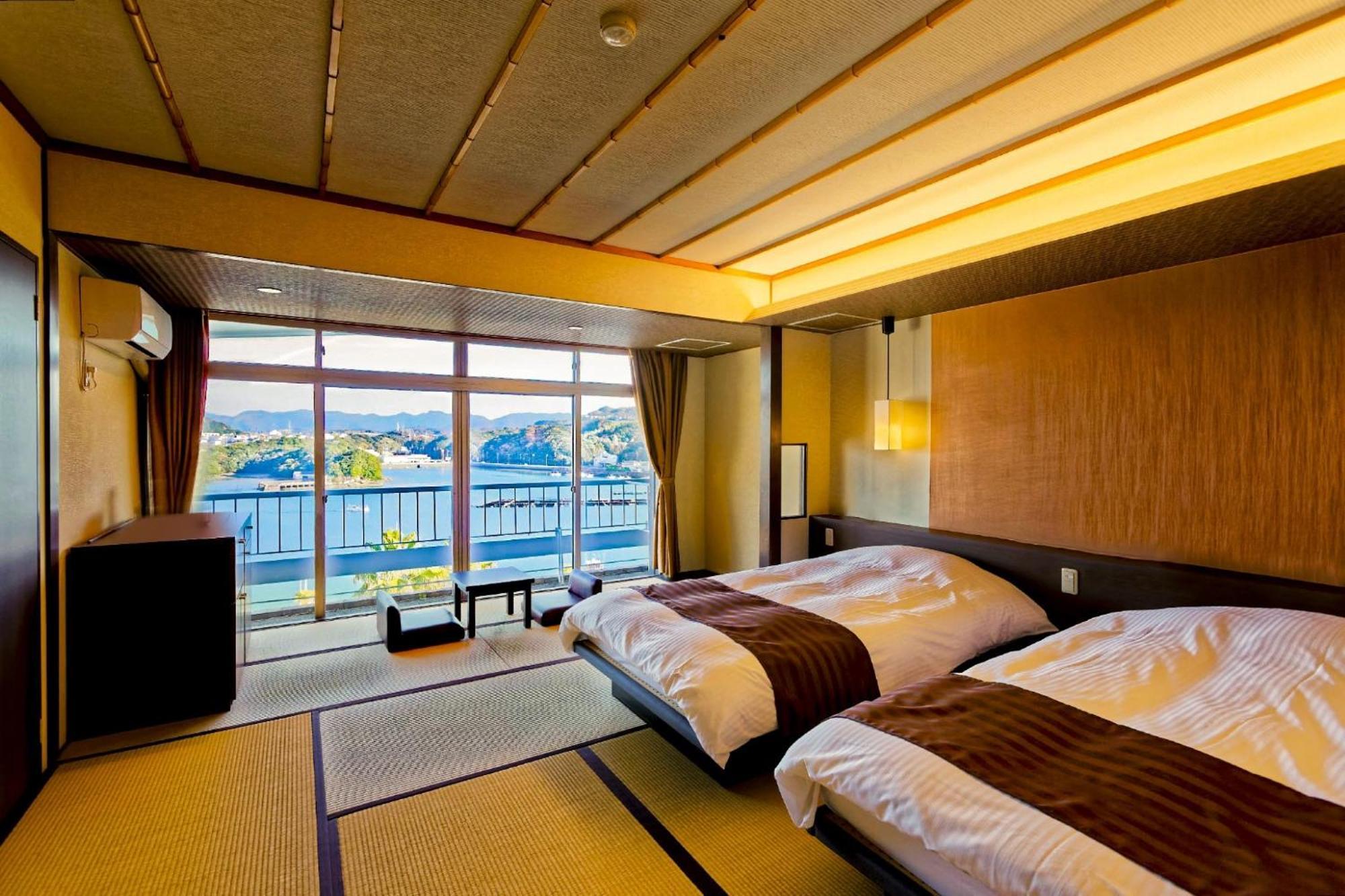 Hotel Ooedo Onsen Monogatari Premium Shirahama Saichoraku Exterior foto